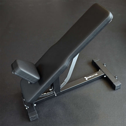 Ironmaster Super Bench Pad with dual-width grip surface